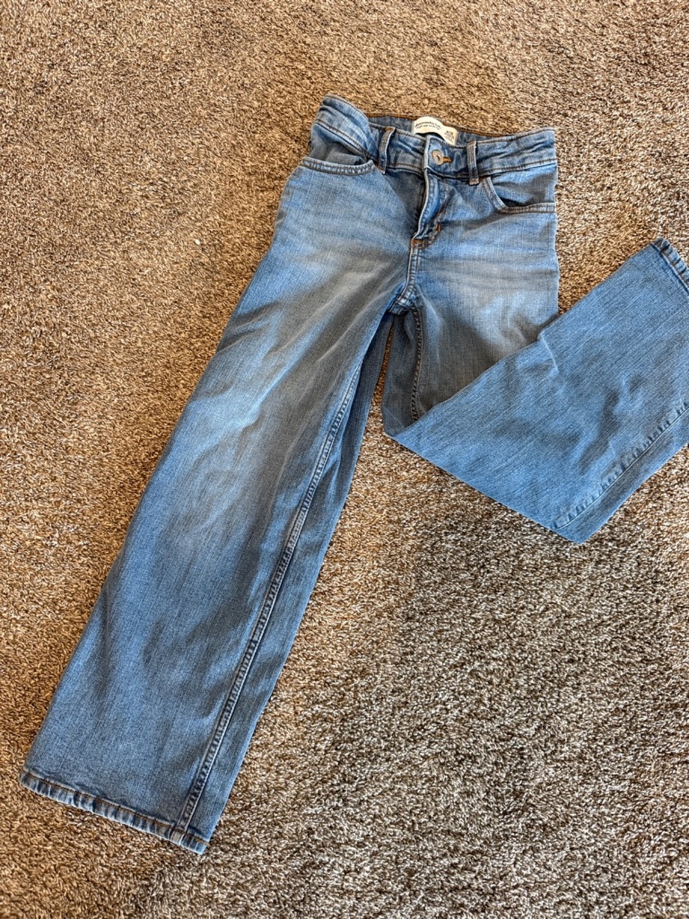 abercrombie kids light blue straight leg jeans